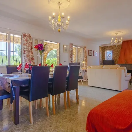 Villas Guzman - Consuelo Вилла
